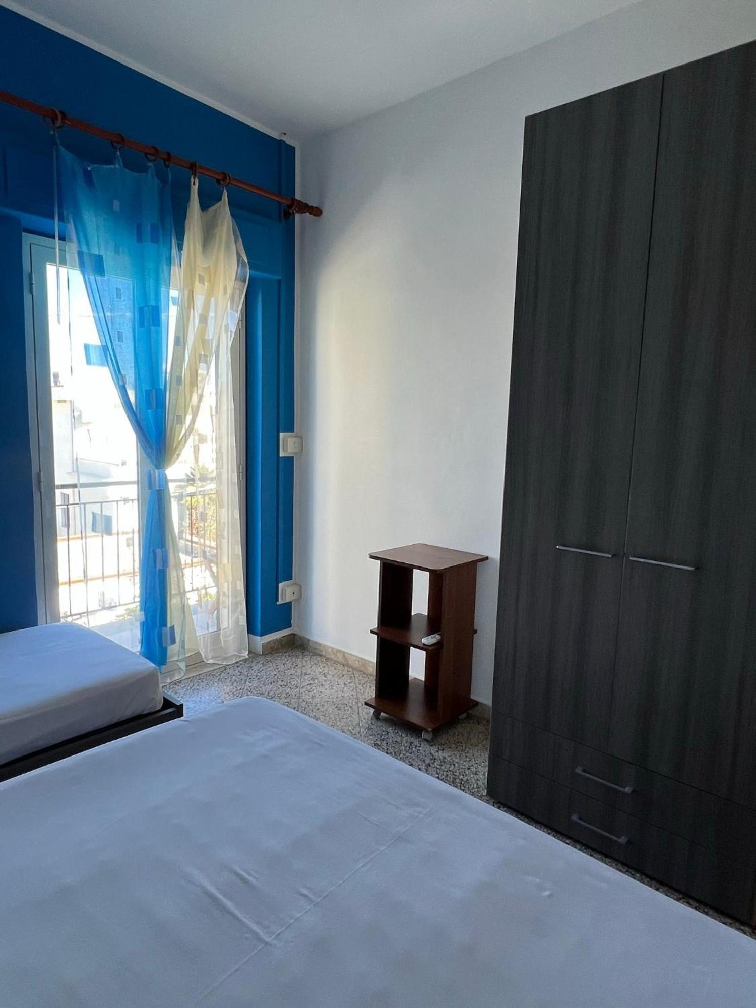 Casa Scirocco Apartment เชฟาลู ภายนอก รูปภาพ